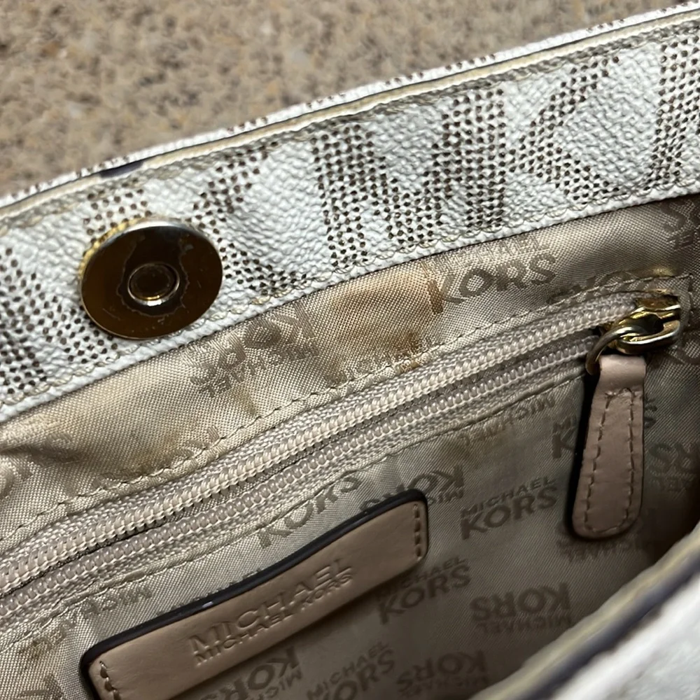 Michael Kors White and Beige Crossbody Purse